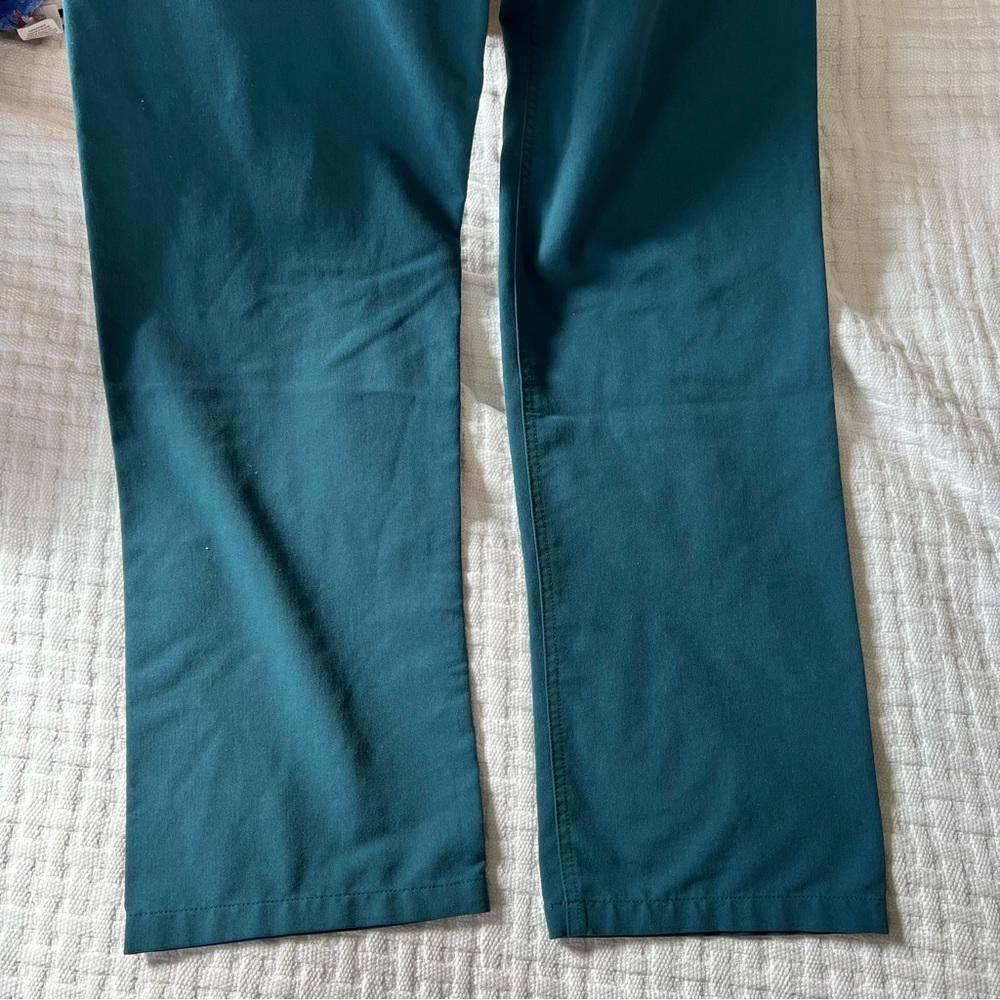 SOLD - Figs Caribbean Blue Scrub Set - Picture 8 of 9